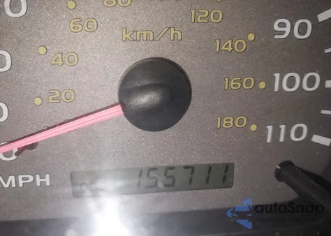 2004 Toyota Sequoia Sr5 V8 z USA, uszkodzony, nr VIN 5TDBT44A84S213775